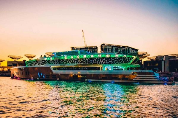 5 Star Mega Yacht Cruise Marina